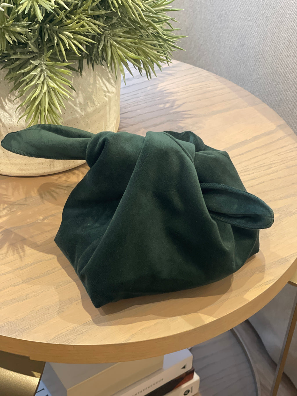 The Velvet Kiss Clutch Bag in Alpine Green