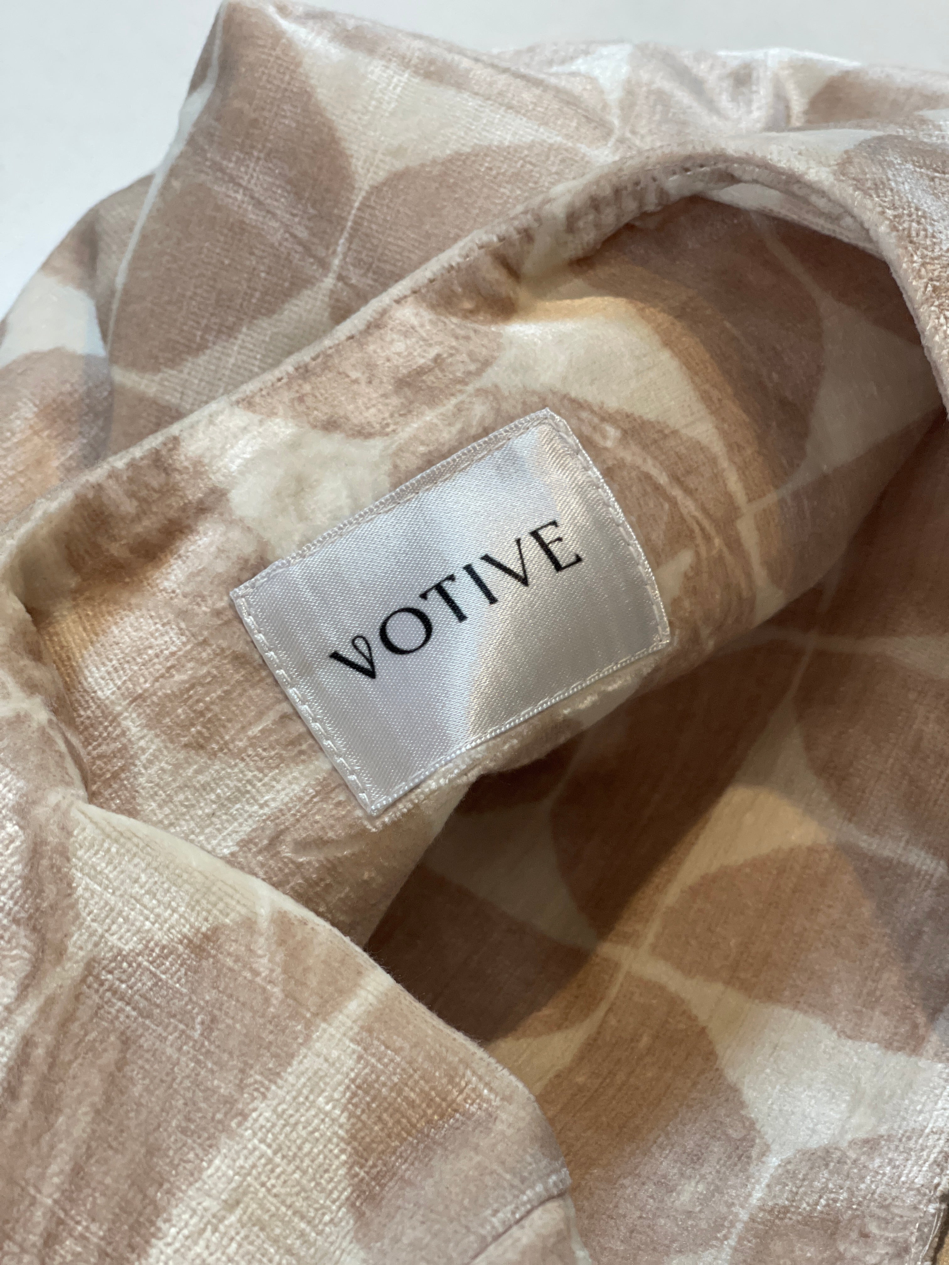 The Lover Velvet Kiss Clutch Bag