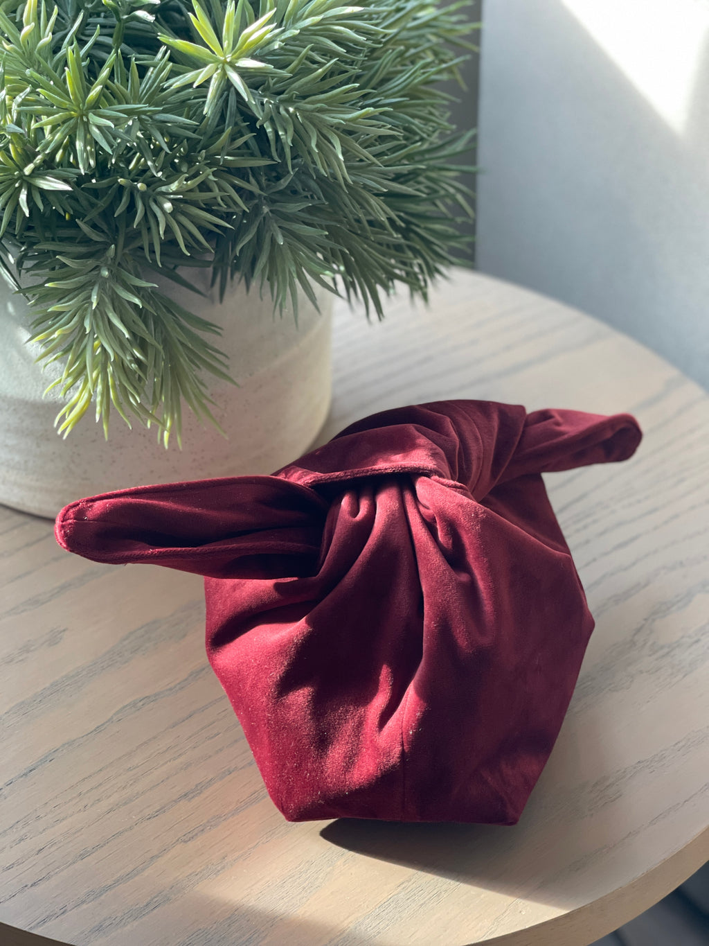 The Velvet Kiss Clutch Bag in Burgundy