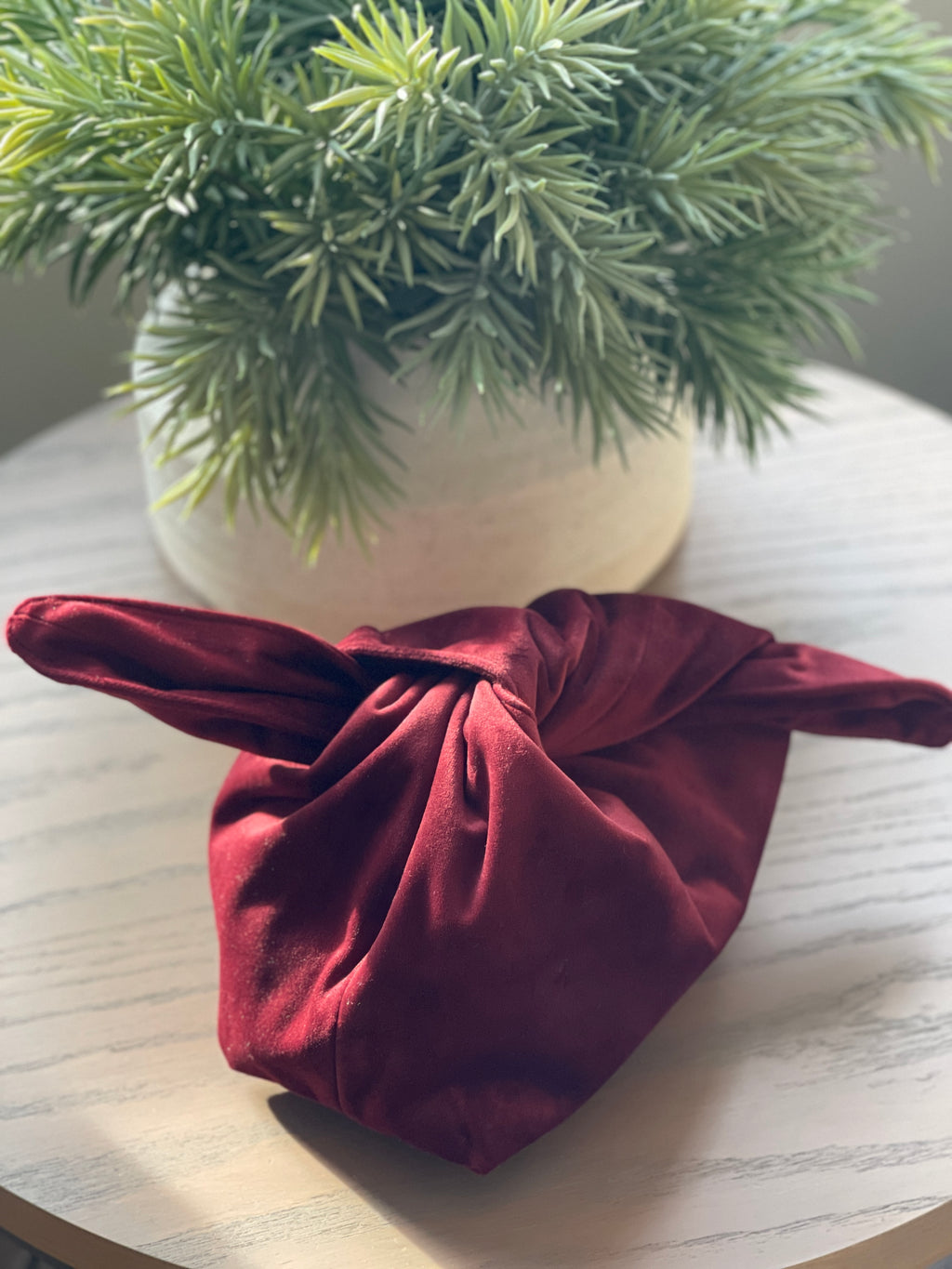 The Velvet Kiss Clutch Bag in Burgundy